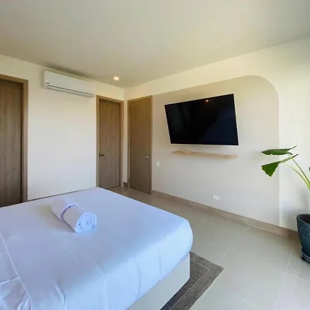 Ocean View, Airport Pickup, Morros Eco *